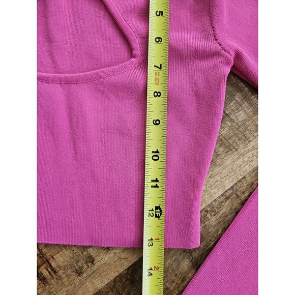 Revolve 'All The Ways Cameron' Cut Out Top Hot Pink Women's Size XS Ponte Crop - Picture 6 of 9